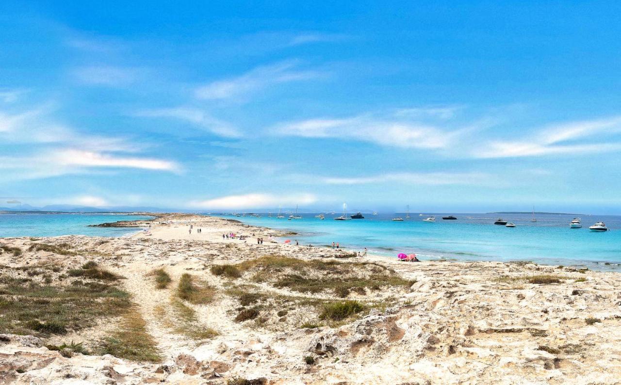 Mar Suites Formentera By Universal Beach Hotels Es Pujols Kültér fotó