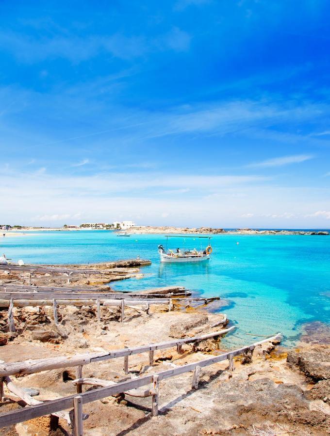 Mar Suites Formentera By Universal Beach Hotels Es Pujols Kültér fotó